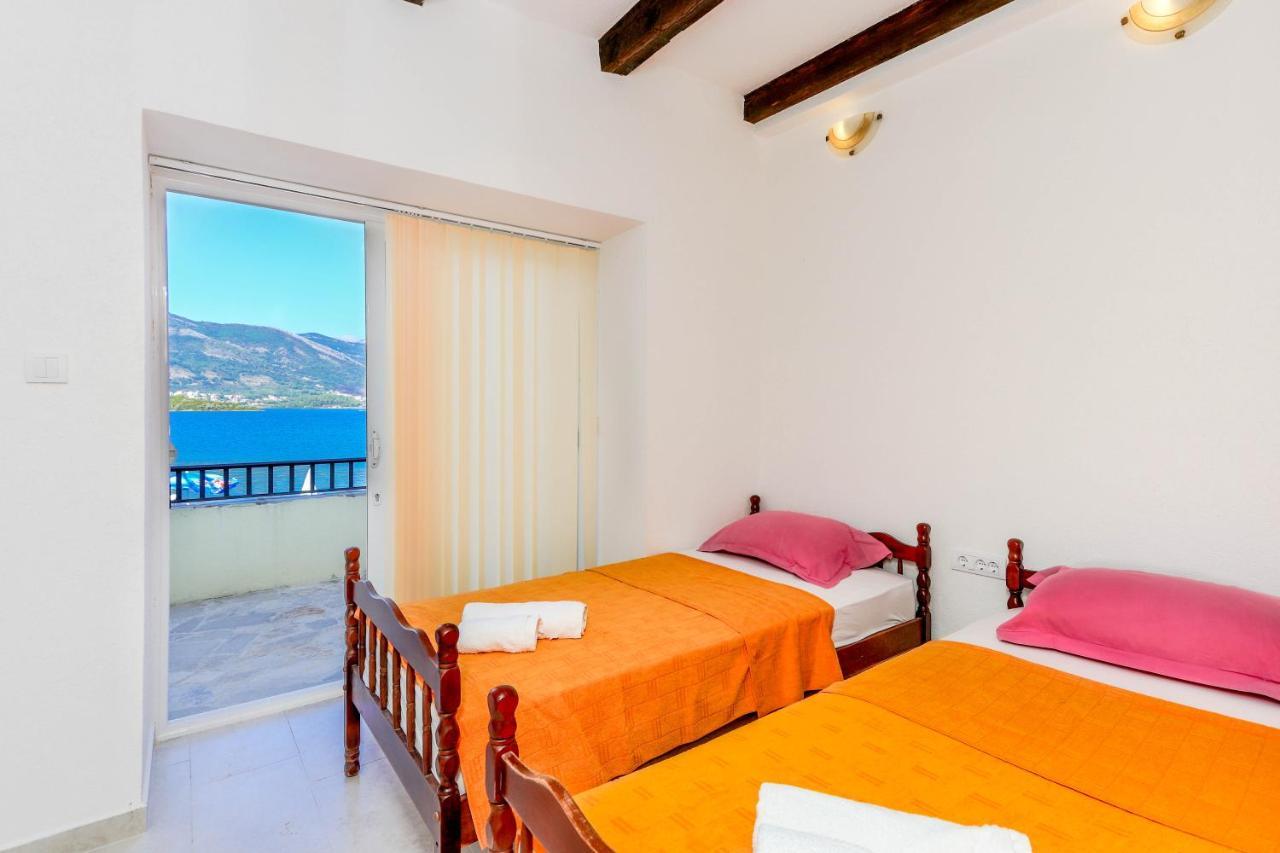 Apartments Bella Di Boka Tivat Exterior photo