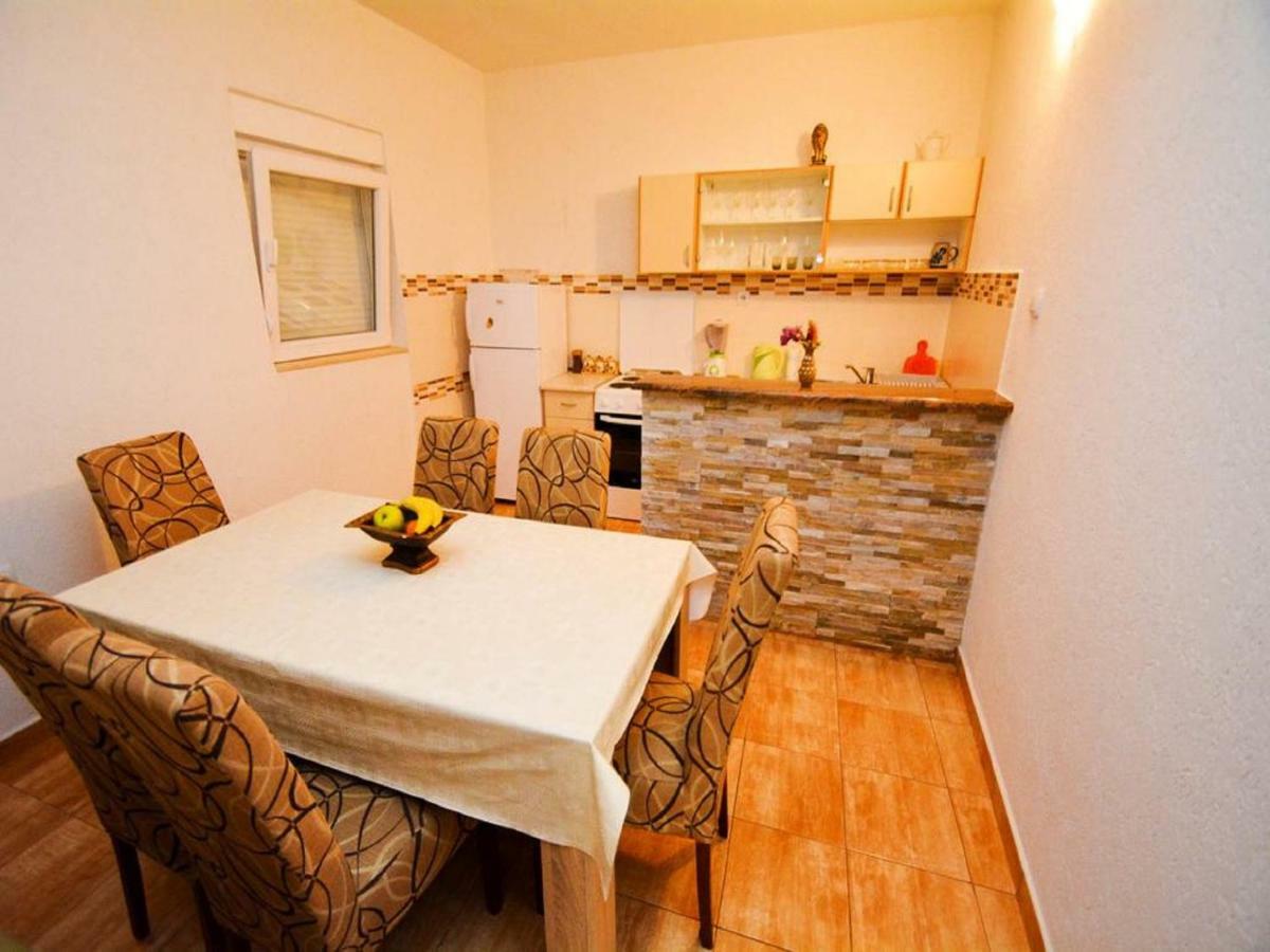 Apartments Bella Di Boka Tivat Exterior photo